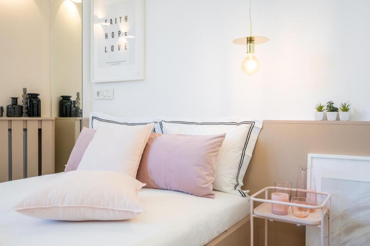 Royal Next Oldtown Apartament